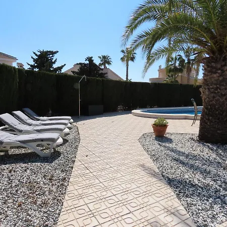 Descansa Villa